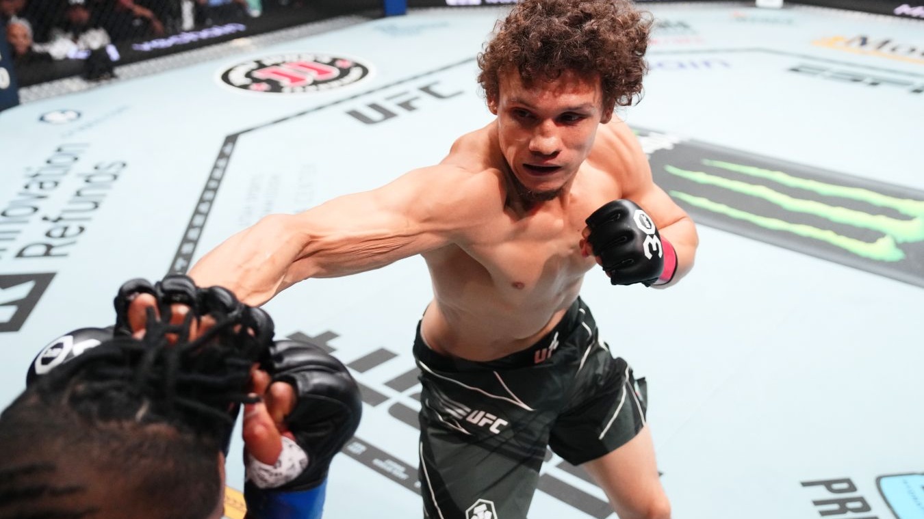             -  UFC         Lentaru