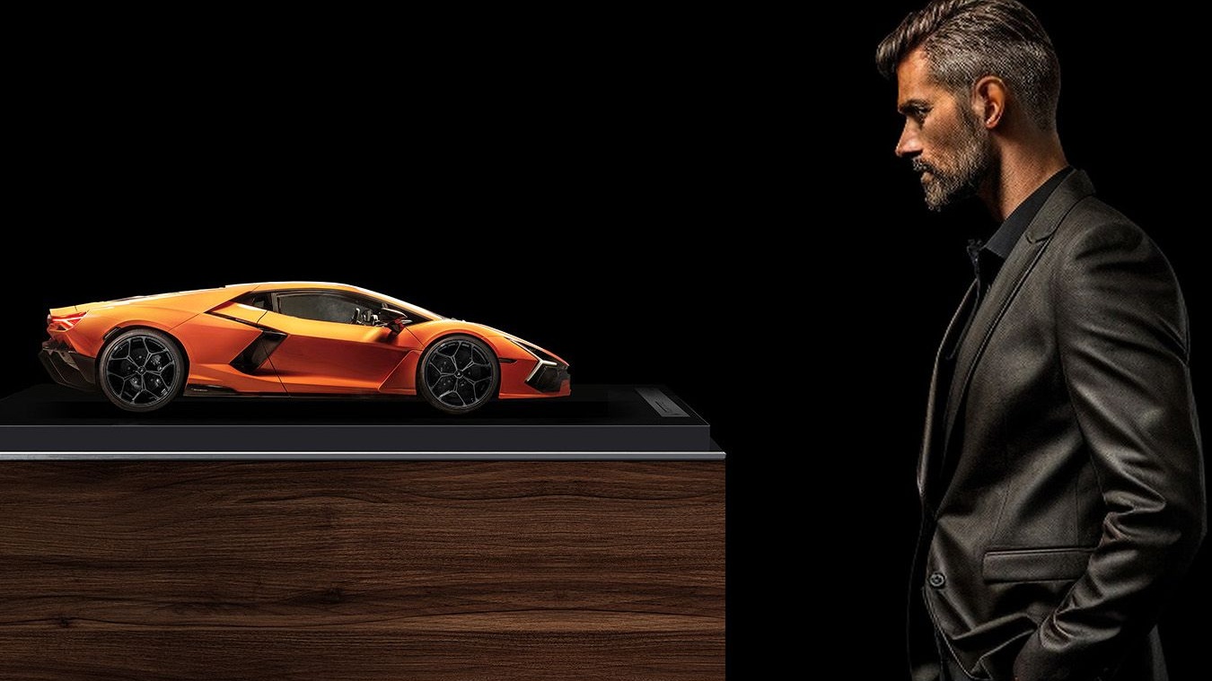 Цены на автомобили: от пышных суперкаров до доступных моделей