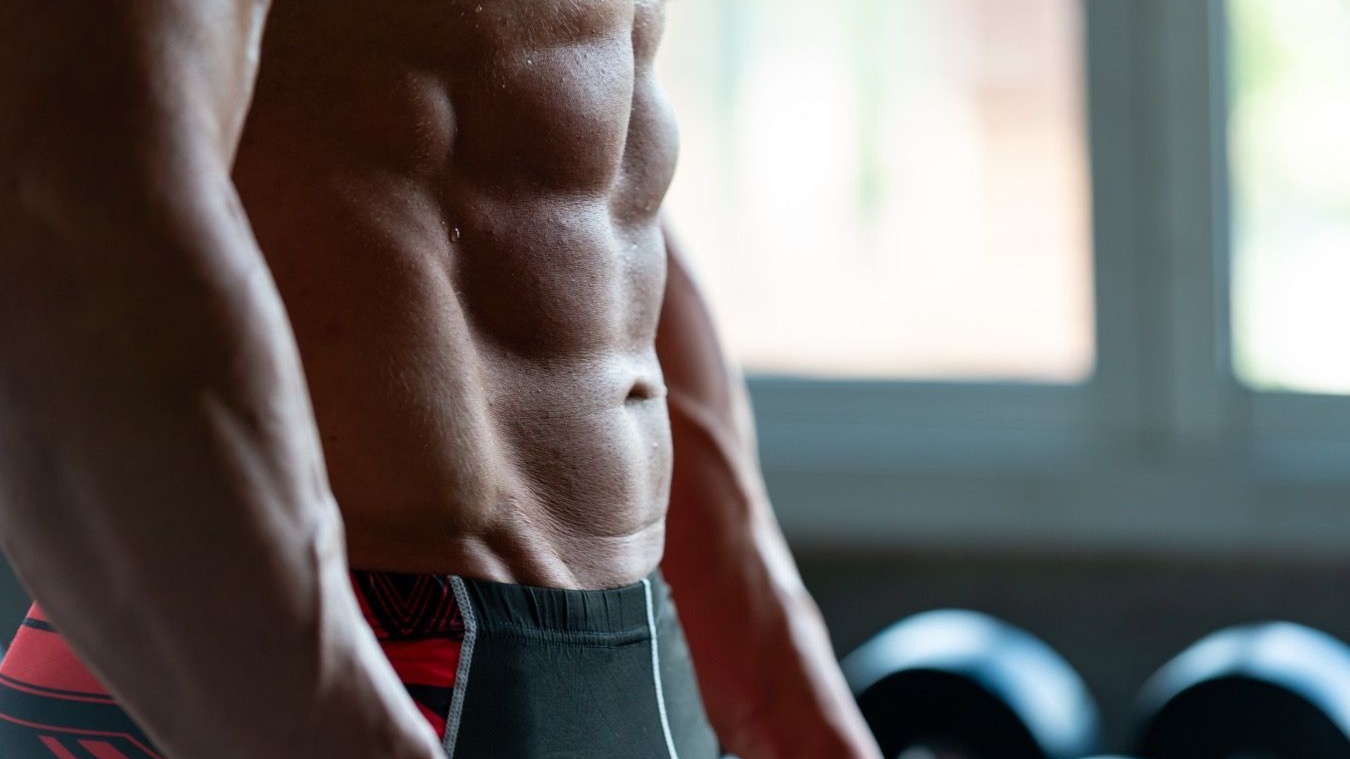 Тренировки дома для мужчин без инвентаря — топ 10 лучших упражнений с собственным весом