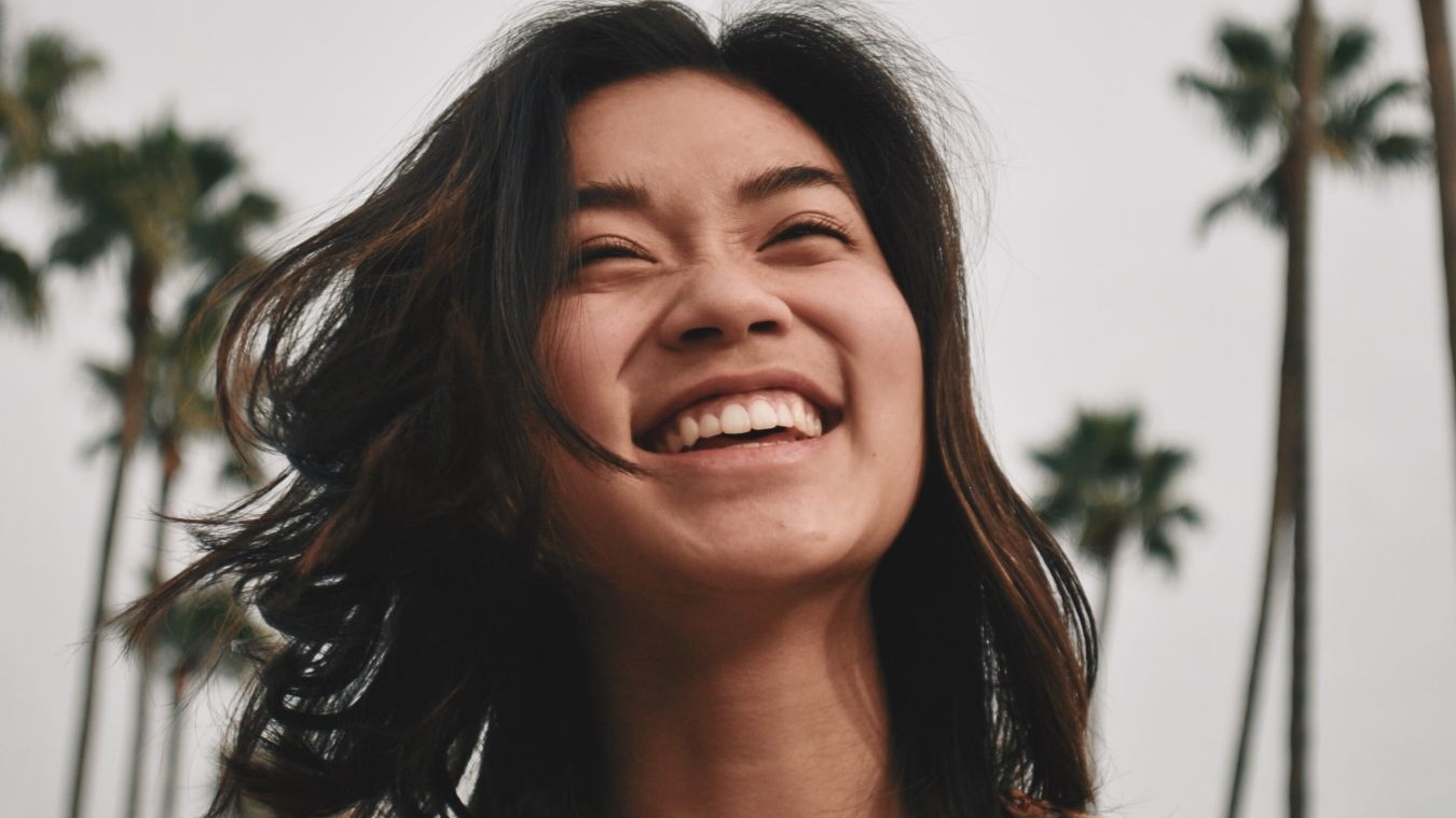 Нежные обнимашки: пары смешных друзей