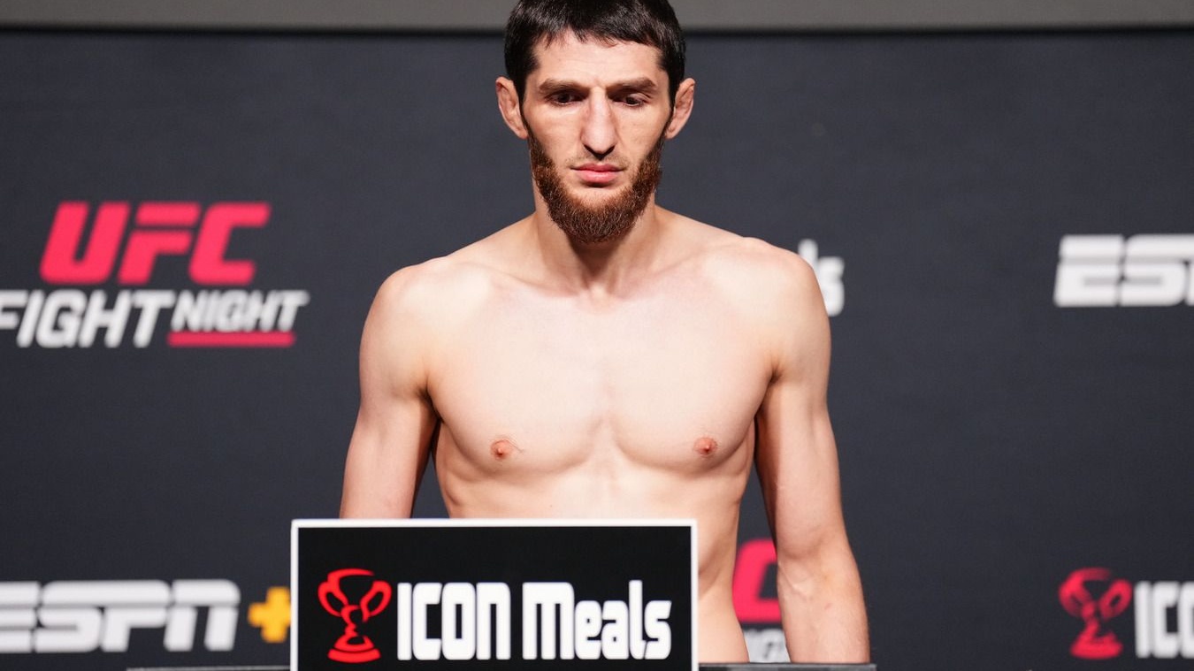 Сүйіспеншілік туралы сүйіспеншілік туралы бейне