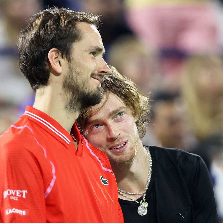 Даниил Медведев и Андрей Рублёв: когда матч Итогового турнира ATP — 2023,  во сколько начало игры 13 ноября - Чемпионат