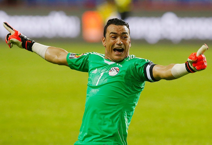 istoriya vratarya sbornoj egipta essama