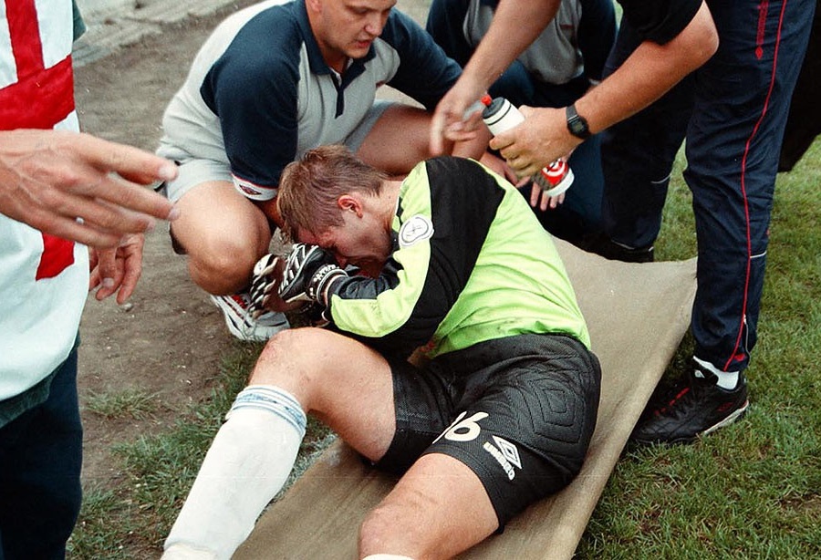 smerti i strashnye travmy vratarej v