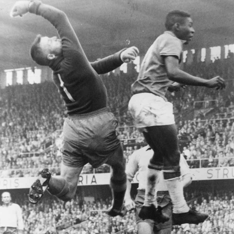 Гол Пеле в ворота Швеции в финале чемпионата мира — 1958, видео - Чемпионат