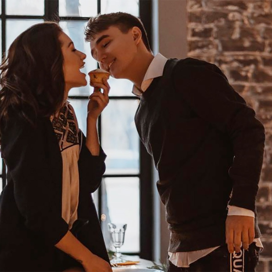 zhena davydova obyasnila pochemu semya