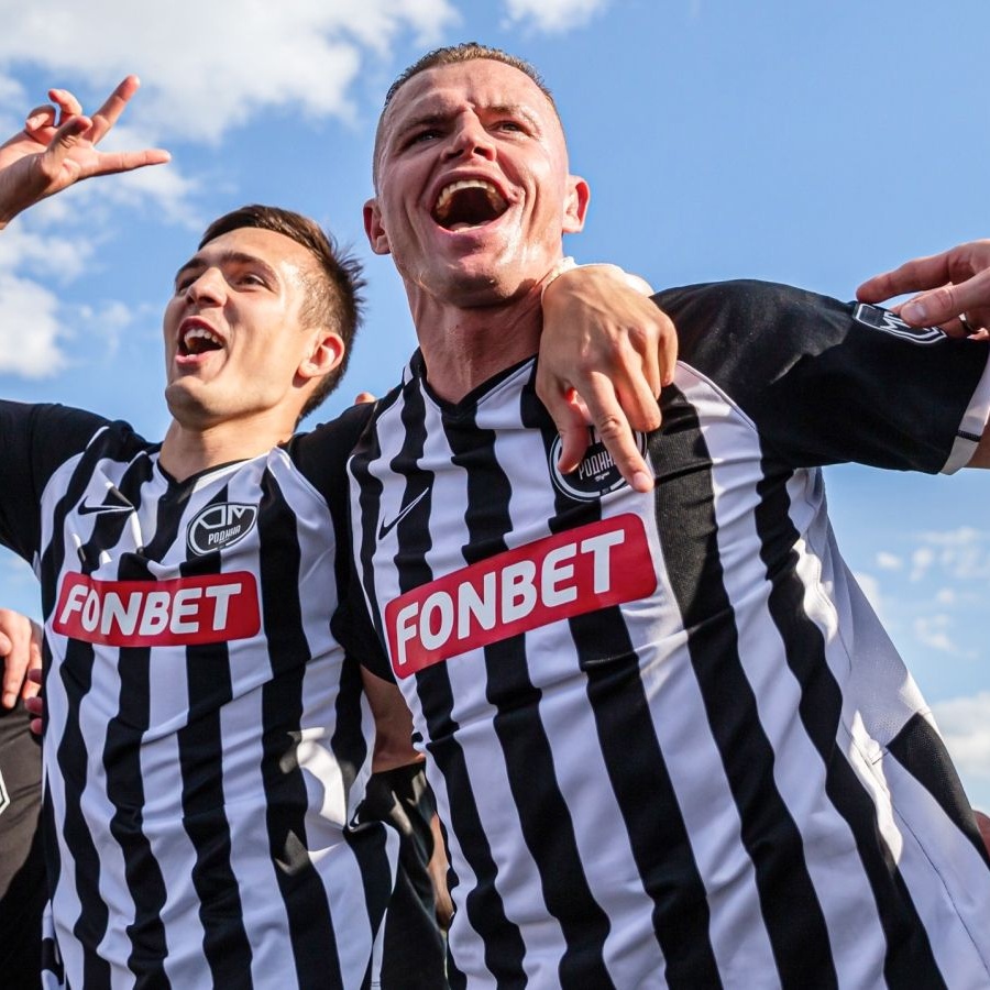 Порно әйелдер жас қыздармен