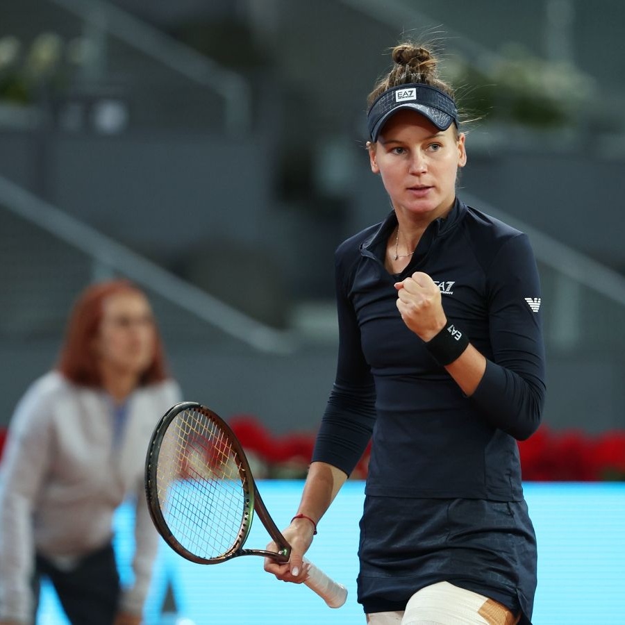 Порно концерт көріңіз Менің жалаңаш әйелімнің видеолары