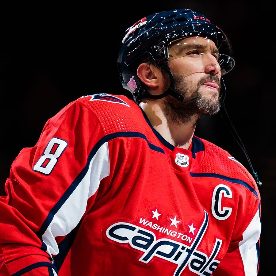 Toliq yalangoch rus yulduzlarining fotosuratlari Vaginal jinsiy aloqada katta dick