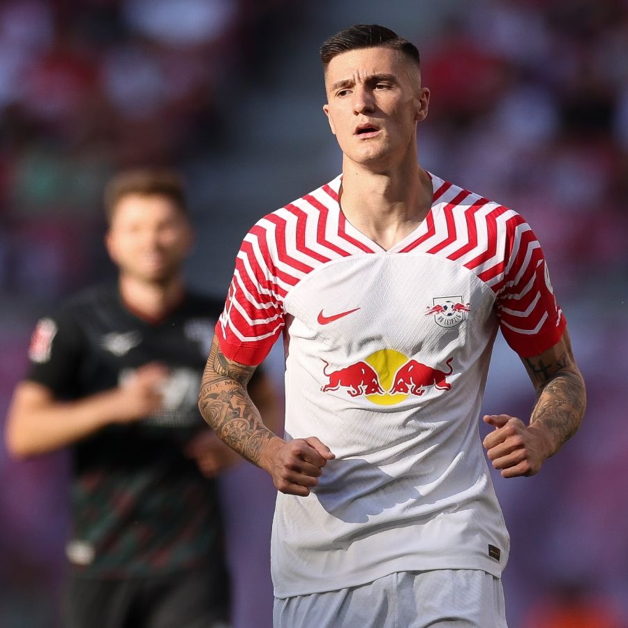 Арсенал» проявляет интерес к форварду «Лейпцига» Шешко – Чемпионат