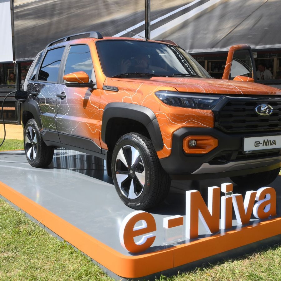 На ПМЭФ представлен концепт электрической Lada Niva - Чемпионат