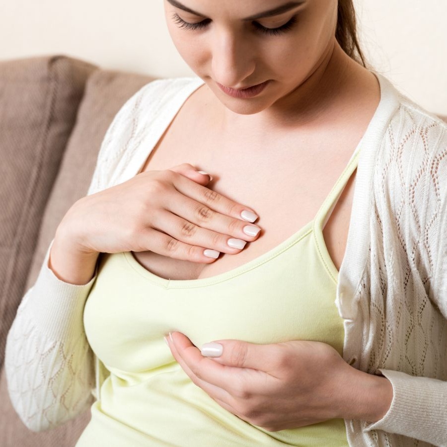 Боль в груди у женщины: 7 причин, почему могут болеть молочные железы - Чемпионат