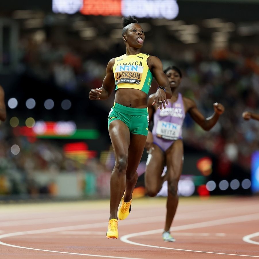 Санкт-Петербург қонақүйлеріндегі жеке жезөкшелер