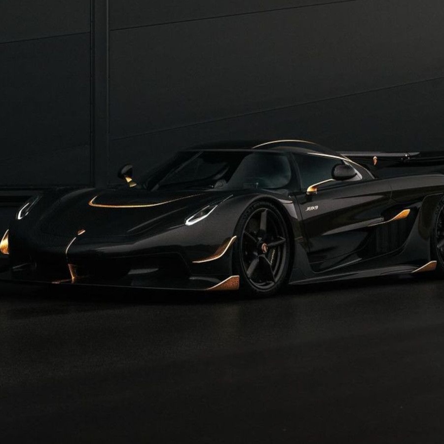 В Koenigsegg построили гиперкар Jesko из золота - Чемпионат