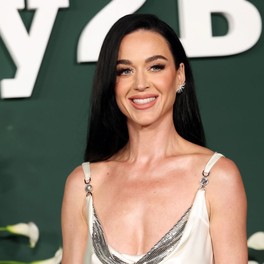 Мосаж секс еркек асыл тұқымды әйел