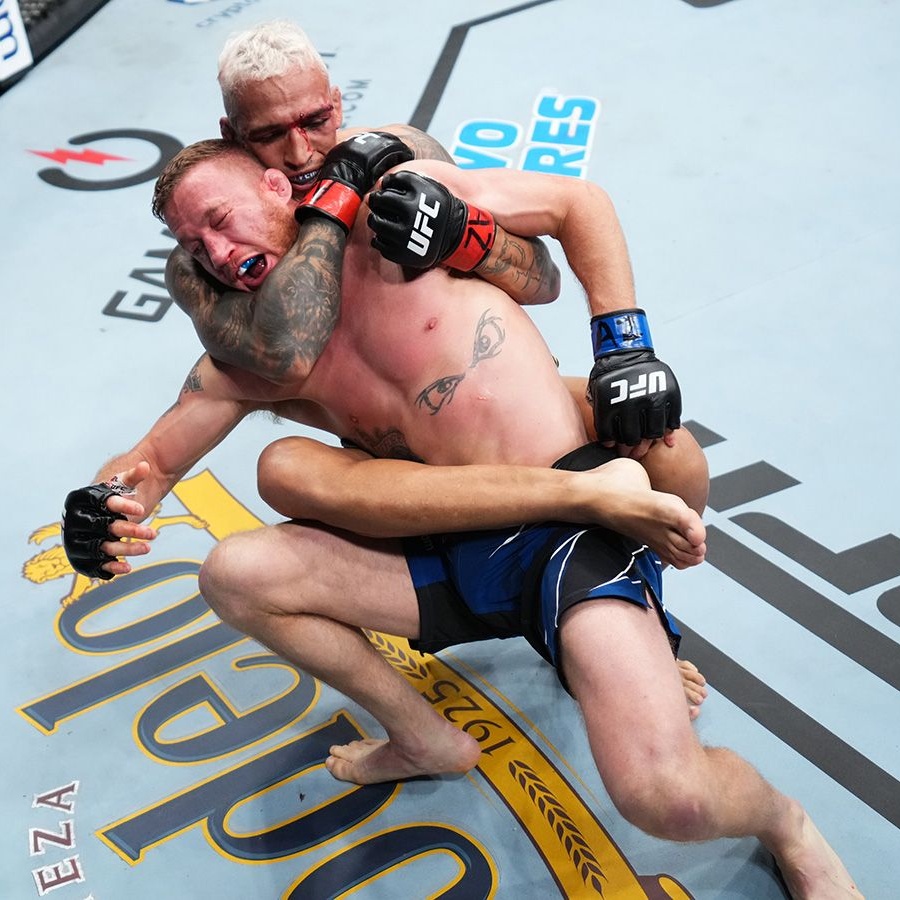 UFC 274: Чарльз Оливейра — Джастин Гэтжи, результат боя, кто победил, видео - Чемпионат