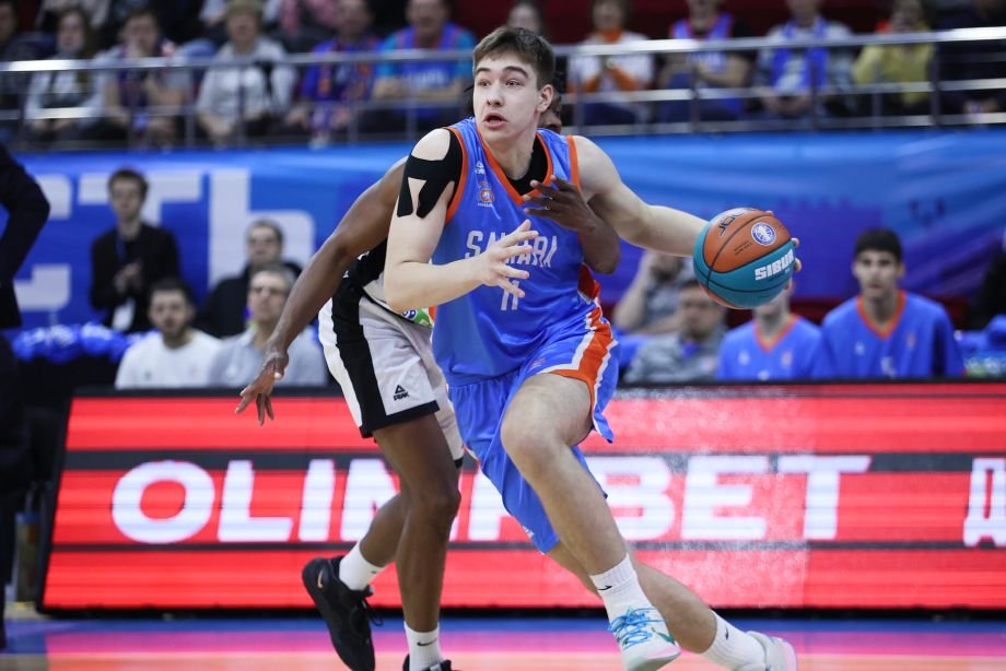 Егор Амосов