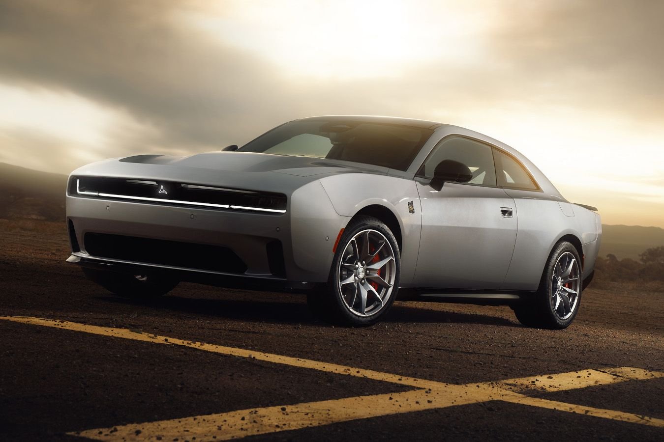 Представлен первый электрический масл-кар. Это Dodge Charger