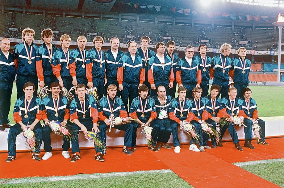 Сборная СССР — олимпийский чемпион 1988 года