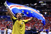 «Мечтал об этом всю жизнь!» Испанию на ЧМ остановил 40-летний вратарь-«бабушка»