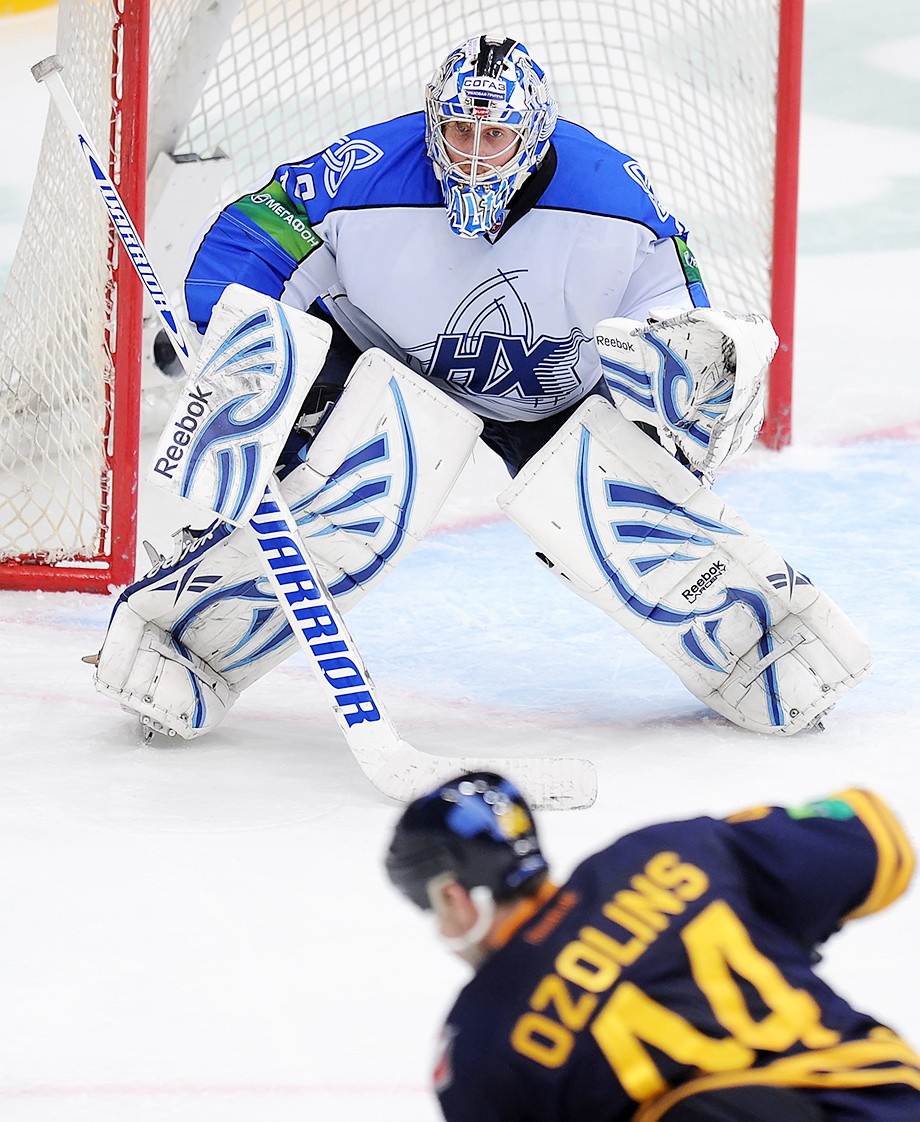 голкипер нижнекамск