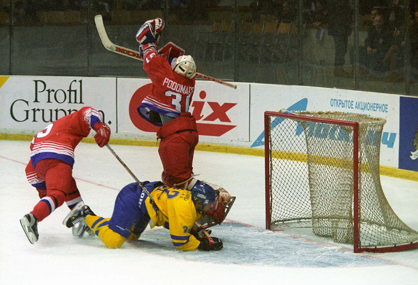 Хоккей 1999 чемпионат. Хоккей Кубок Балтики 1998. Кубок Балтики 1999. Кубок Балтики 1997. Кубок Балтики по хоккею 2002.