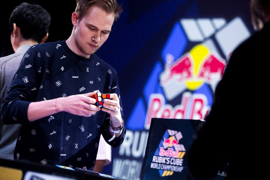 В Москве прошёл национальный российский отбор на ЧМ Red Bull Rubik’s Cube В Москве прошёл национальный российский отбор на ЧМ Red Bull Rubik’s Cube