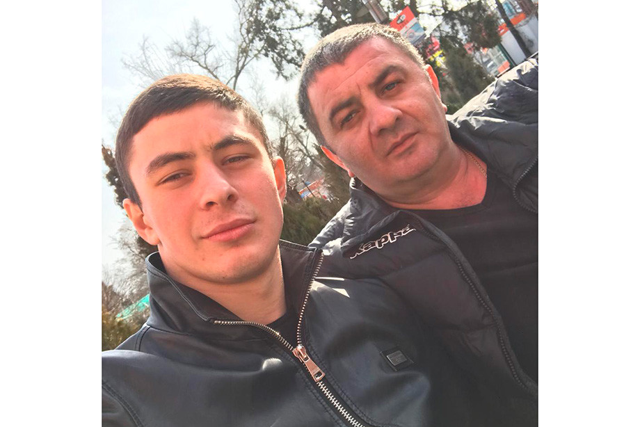 Алексей Татаев с отцом Гочей Алексей Татаев с отцом Гочей
