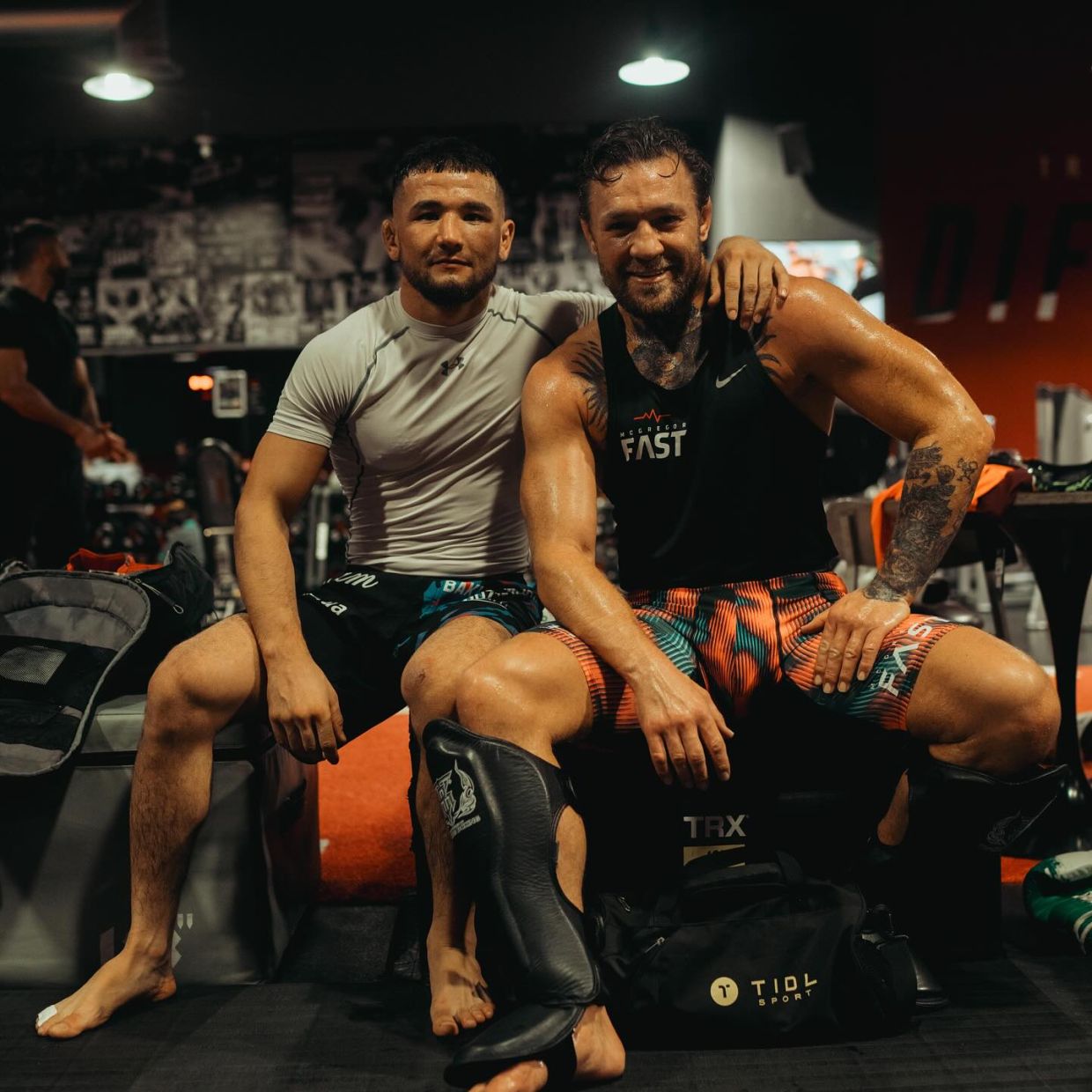 Конор Макгрегор показал, как проходят его спарринги - Чемпионат