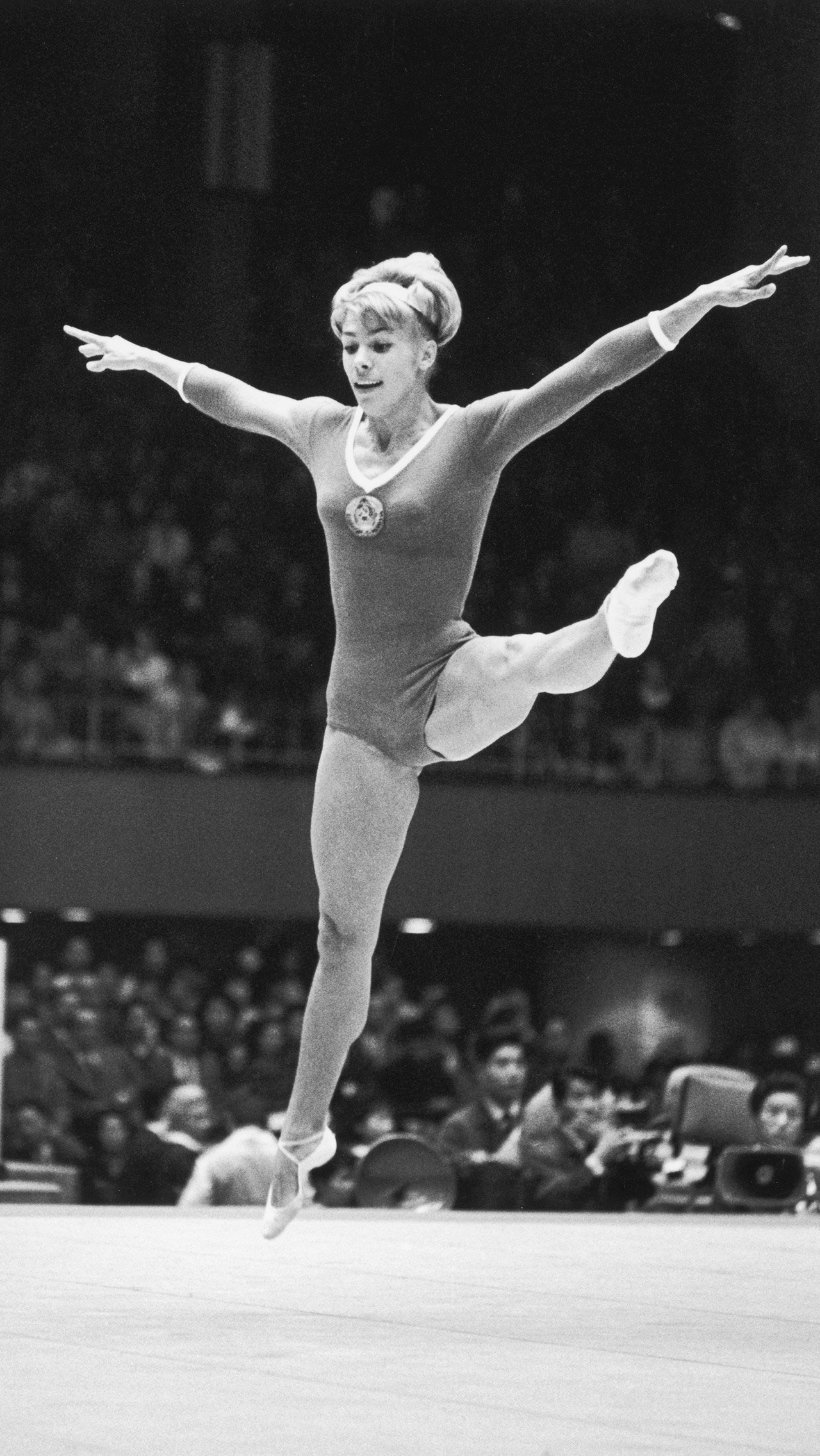 К сожалению, ещё ни один россиянин не приблизился к достижениям легендарной советской гимнастки Ларисы Латыниной. С трёх Олимпиад спортсменка увезла 9 золотых медалей, 5 серебряных и 4 бронзовых.