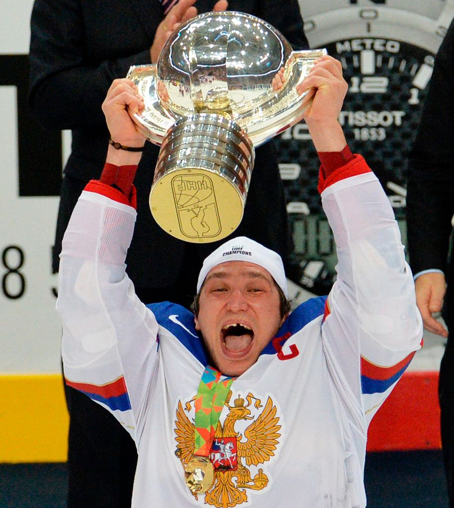 Каким бы получился чемпионат мира по хоккею — 2022 с Александром Овечкиным и Кириллом Капризовым