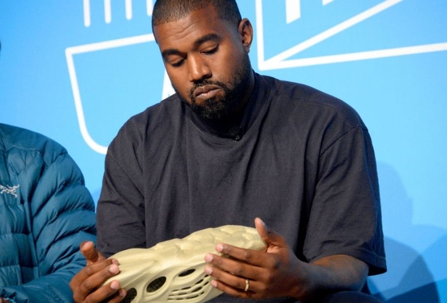 Презентация новой коллекции Yeezy Презентация новой коллекции Yeezy