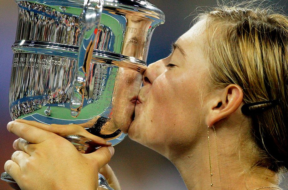 19-летняя Мария Шарапова выиграла US Open — 2006, победив Жюстин Энен-Арденн в финале: не обошлось без скандала
