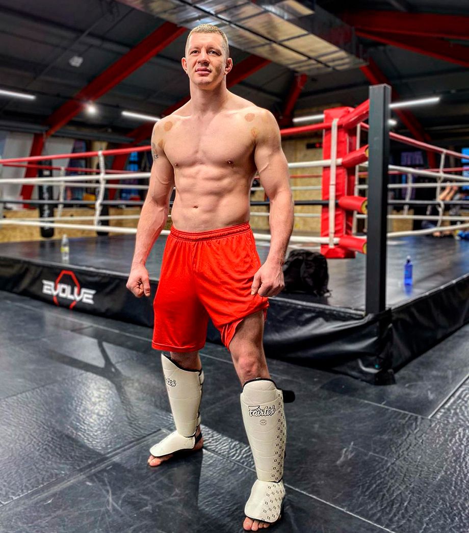 Эксклюзивное интервью с бойцом UFC Денисом Тюлюлиным о травме, причине повреждения и отношении к кулачным боям