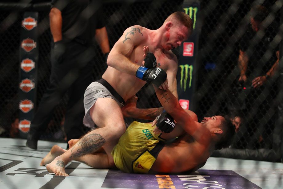 UFC 274: Чарльз Оливейра — Джастин Гэтжи, все поражения Оливейры до чемпионства