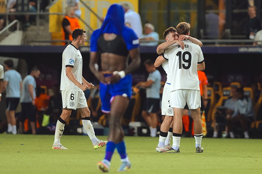 Германия — Франция — 3:0 Германия — Франция — 3:0