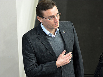 Максим Комиссаров на тренерском мостике "Казцинк-Торпедо-2" Максим Комиссаров на тренерском мостике "Казцинк-Торпедо-2"