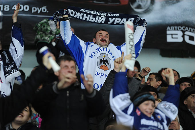 6 января 2013 года. Орск. Регулярный чемпионат ВХЛ. "Южный Урал" — "Саров" — 3:2 6 января 2013 года. Орск. Регулярный чемпионат ВХЛ. "Южный Урал" — "Саров" — 3:2