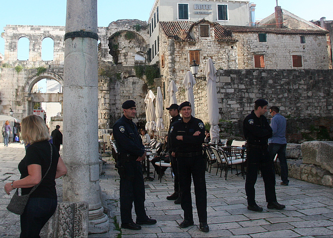 police police