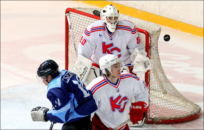 13 марта 2011 года. Санкт-Петербург. Плей-офф ВХЛ. 1/8 финала. ХК ВМФ — "Крылья Советов" — 4:3. 13 марта 2011 года. Санкт-Петербург. Плей-офф ВХЛ. 1/8 финала. ХК ВМФ — "Крылья Советов" — 4:3.