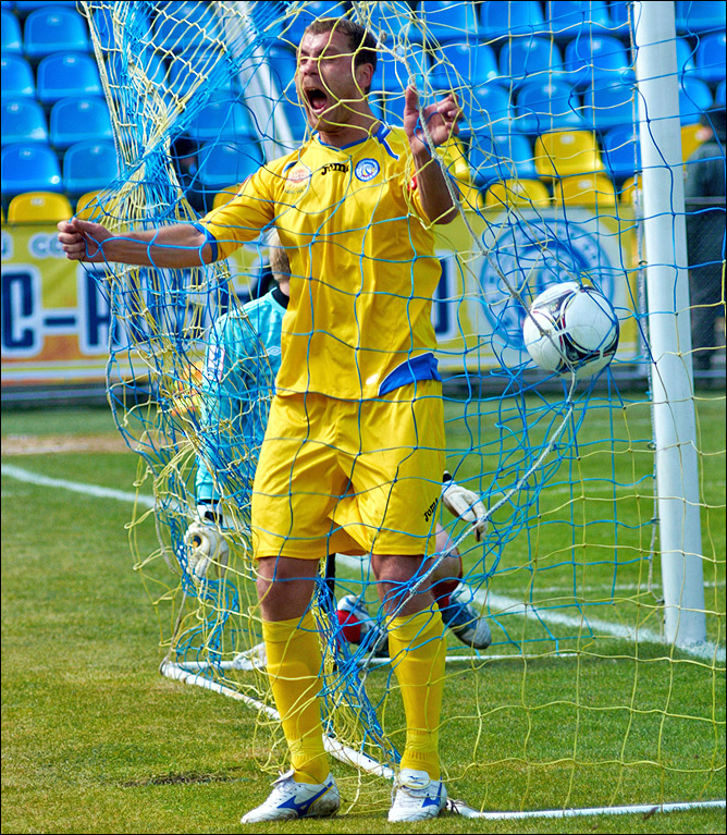 Роман Адамов Роман Адамов