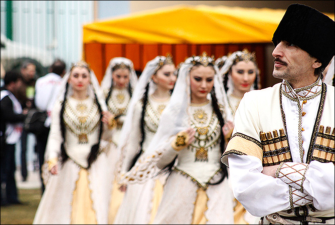 Кавказские танцы Кавказские танцы