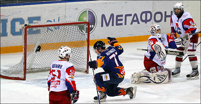 "Стальные Лисы" – "Локо" — 3-0 "Стальные Лисы" – "Локо" — 3-0