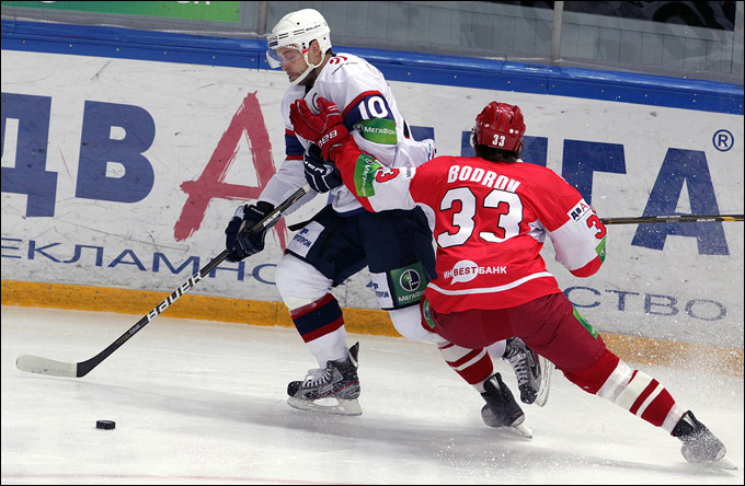 16 января 2012 года. Сокольники. Регулярный чемпионат КХЛ. "Спартак" — "Сибирь" — 2:3 16 января 2012 года. Сокольники. Регулярный чемпионат КХЛ. "Спартак" — "Сибирь" — 2:3