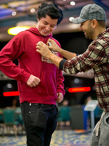 Негреану посвящает Джейка Коди в профессионалы PokerStars Team Негреану посвящает Джейка Коди в профессионалы PokerStars Team