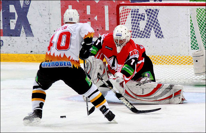 17.11.2010. КХЛ. Автомобилист - Северсталь - 5:4. Фото 01. 17.11.2010. КХЛ. Автомобилист - Северсталь - 5:4. Фото 01.