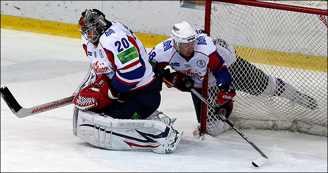 31 октября 2011 года. Москва. Регулярный чемпионат КХЛ. ЦСКА — "Металлург" Мг — 4:2 31 октября 2011 года. Москва. Регулярный чемпионат КХЛ. ЦСКА — "Металлург" Мг — 4:2