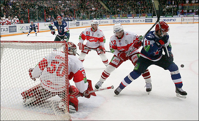 31 октября 2011 года. Санкт-Петербург. Регулярный чемпионат КХЛ. СКА — "Спартак" — 3:1 31 октября 2011 года. Санкт-Петербург. Регулярный чемпионат КХЛ. СКА — "Спартак" — 3:1