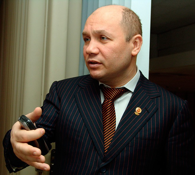 Эдуард Хусаинов Эдуард Хусаинов
