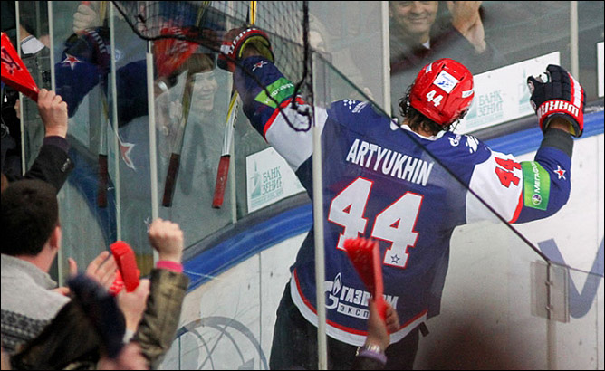 2 ноября 2011 года. Санкт-Петербург. Регулярный чемпионат КХЛ. СКА — "Авангард" — 3:1 2 ноября 2011 года. Санкт-Петербург. Регулярный чемпионат КХЛ. СКА — "Авангард" — 3:1